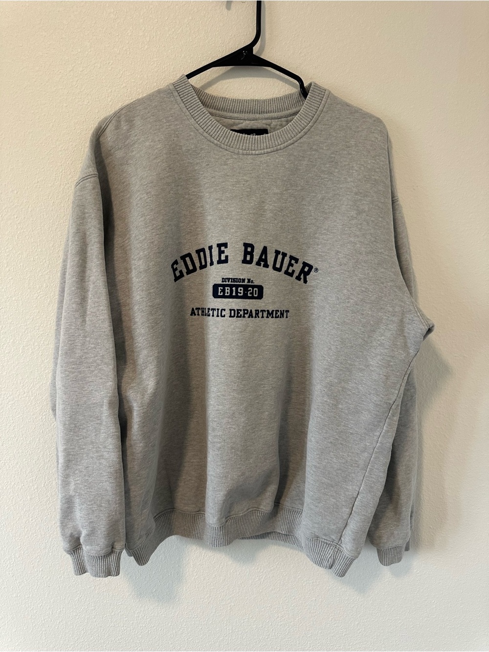 Vintage Eddie Bauer Athletic Dept Crewneck Sweatshirt Gray Graphic Size L Canada